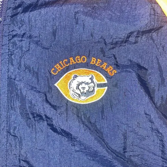 Vtg Chicago Bears lightweight jacket Men L Hilton Tag Windbreaker NFL Football - Picture 2 of 16